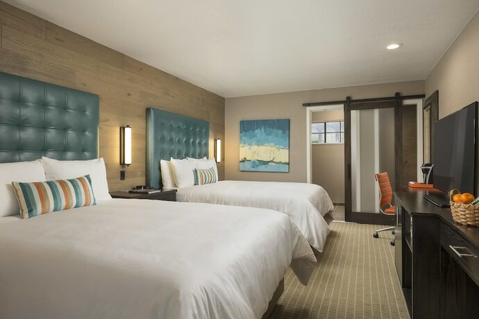Imagen de la habitación del Hotel Wave Street Inn. Foto 11