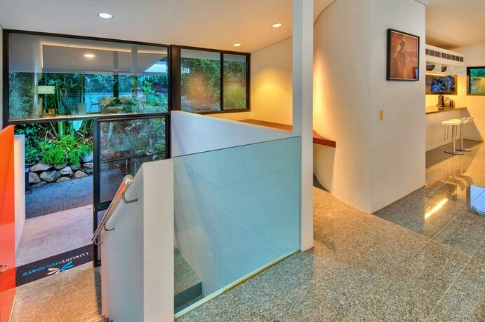 Imagen de los interiores del Hotel Waves 5 Luxury 3 Bedroom. Foto 37