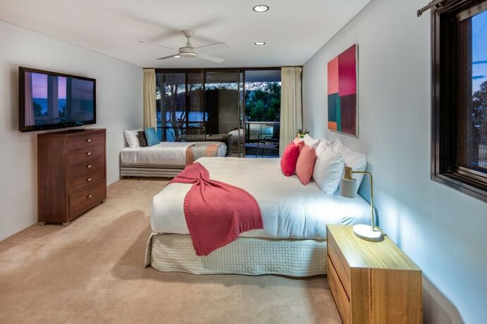 Imagen general del Hotel Waves 6 Breathtaking Ocean Views. Foto 11