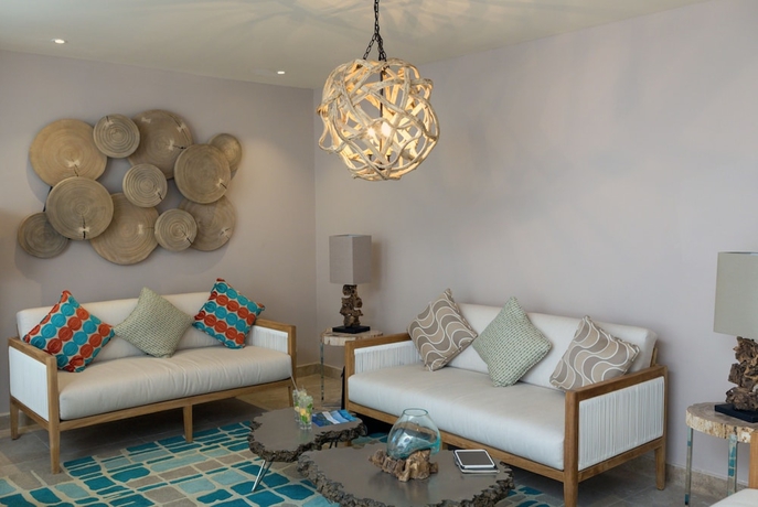 Imagen de los interiores del Hotel Waves Hotel and Spa By Elegant Hotels - All Inclusive. Foto 19