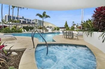Imagen de la piscina del Hotel Waves Maroochy River. Foto 16