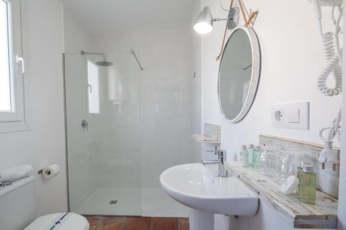 Imagen de la habitación del Hotel Wawa Tarifa. Foto 4