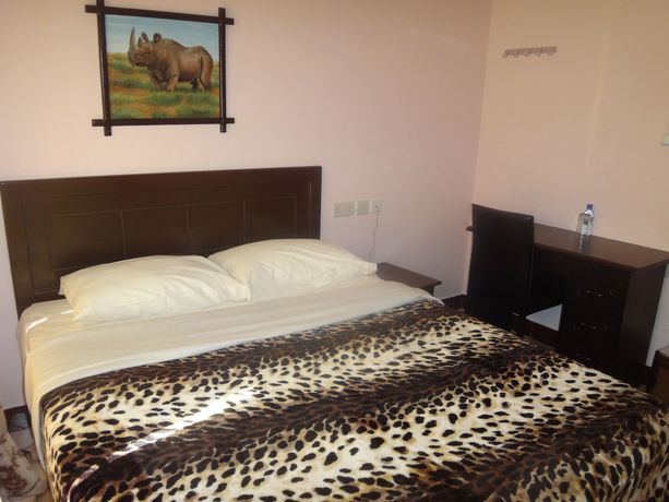 Imagen de los interiores del Hotel Way Side. Foto 16