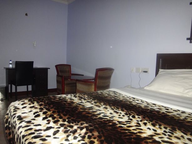 Imagen de la habitación del Hotel Way Side. Foto 14