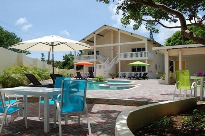 Imagen de los exteriores del Hotel Wayaca Mini Resort. Foto 8