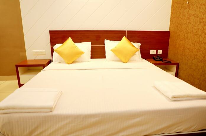 Imagen de la habitación del Hotel Wayanad Royal Crown. Foto 17