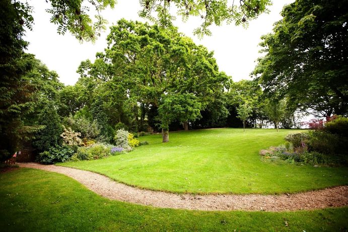 Imagen de los exteriores del Hotel Wayford Bridge Inn. Foto 8