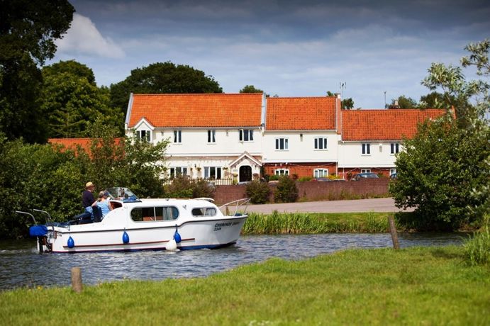 Imagen de los interiores del Hotel Wayford Bridge Inn. Foto 16