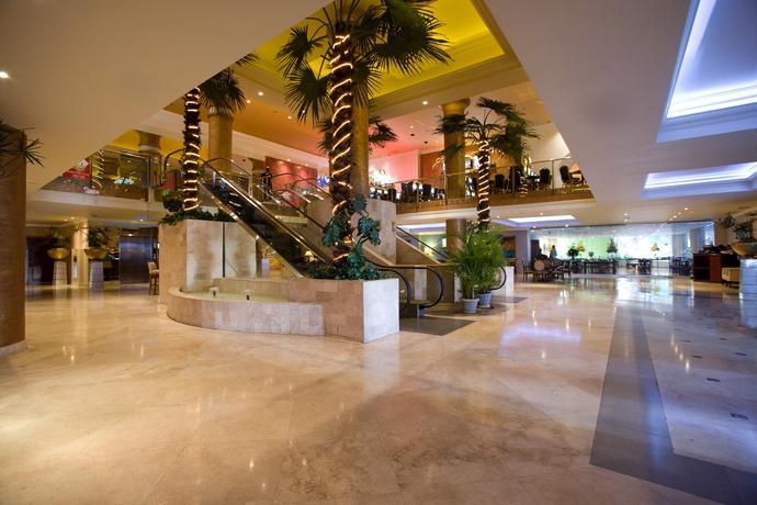 Imagen de los interiores del Hotel Waymore Spa & Casino. Foto 8