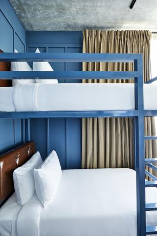 Imagen de la habitación del Hotel Waymore\'s Guest House and Casual Club. Foto 3