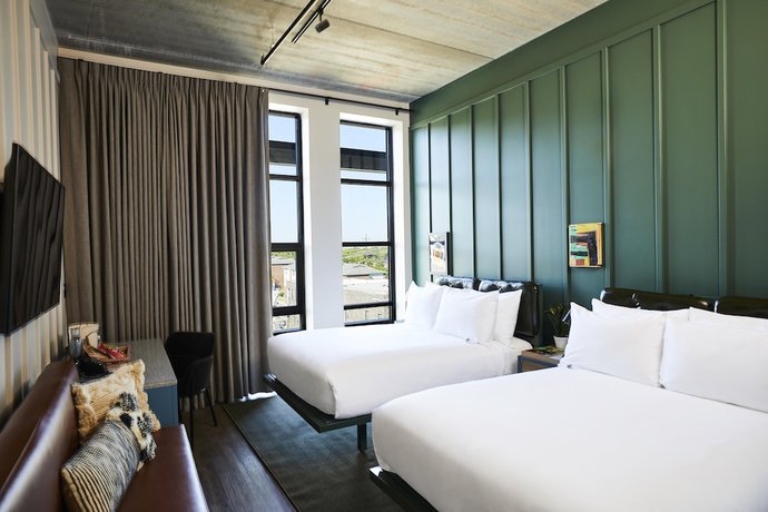 Imagen de la habitación del Hotel Waymore\'s Guest House and Casual Club. Foto 4