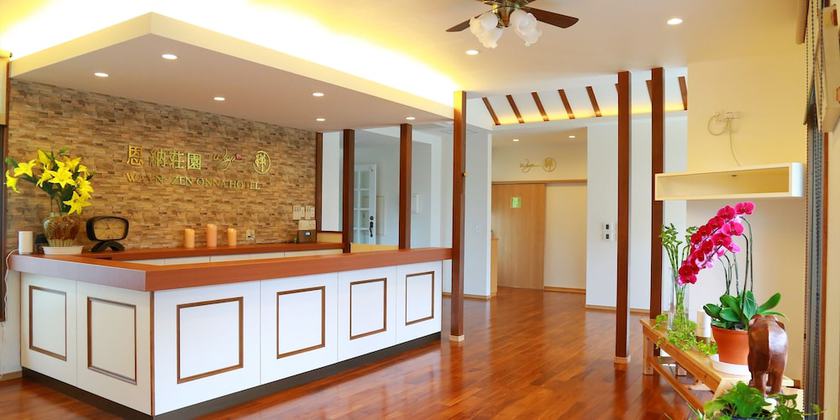 Imagen de los interiores del Hotel Wayn-Zen Onna. Foto 20