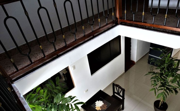 Imagen del bar/restaurante del Hotel Waynama Hostal. Foto 2