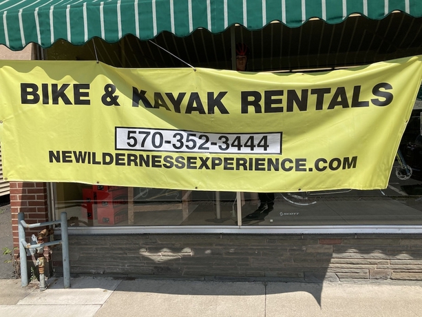 Imagen de los exteriores del Hotel Wayne Inn. Foto 10