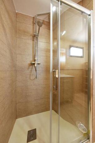 Imagen de la habitación del Hotel Wayteko San Antón. Foto 3