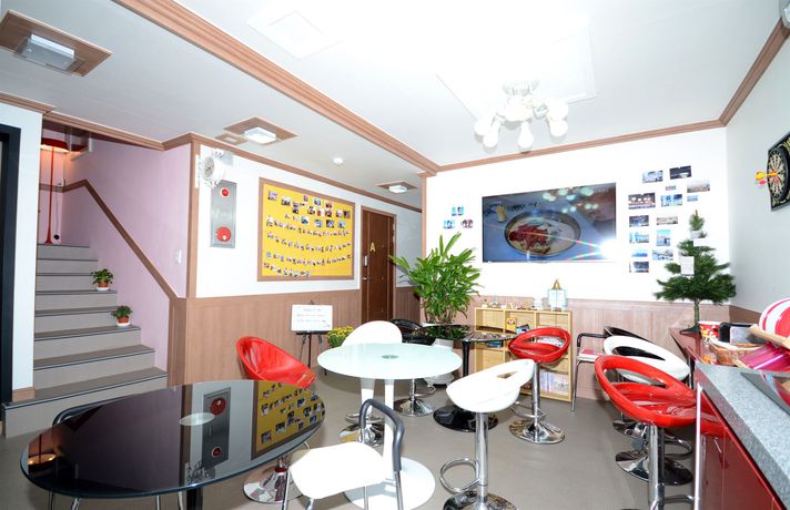 Imagen de los interiores del Hotel We Guest House. Foto 13