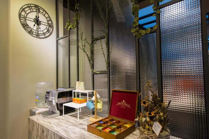 Imagen del bar/restaurante del Hotel We Love Inn. Foto 4