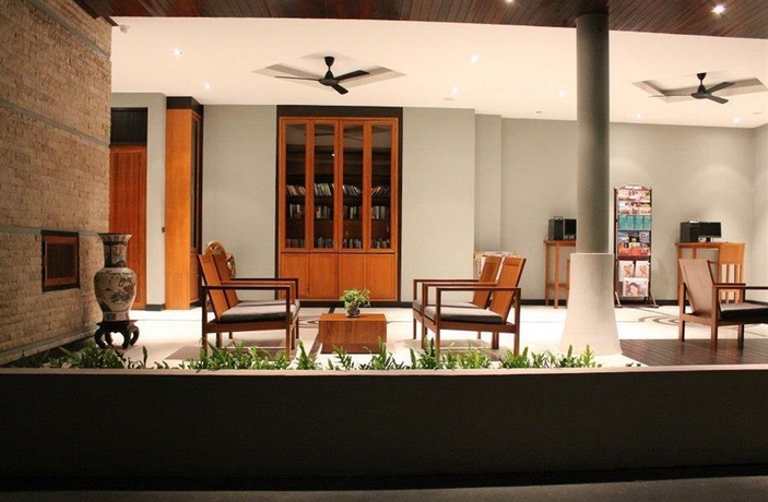 Imagen de los interiores del Hotel Weekender Resort. Foto 5