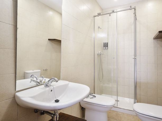 Imagen de la habitación del Hotel Weekendo. Foto 3