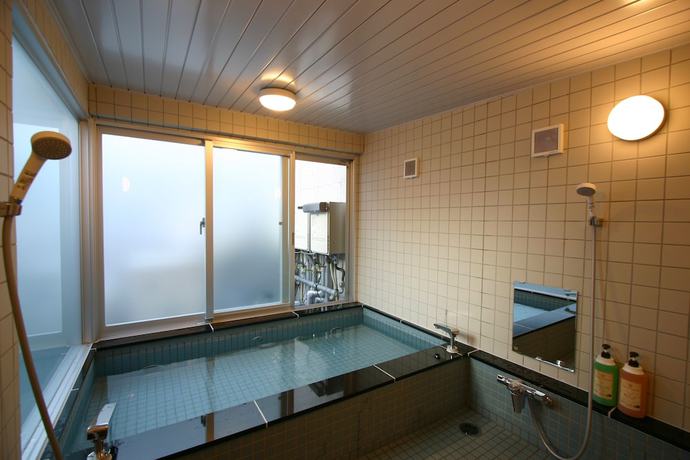 Imagen de la habitación del Hotel Weekly SHO Namba. Foto 3