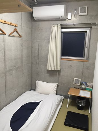 Imagen de la habitación del Hotel Weekly SHO Namba. Foto 4