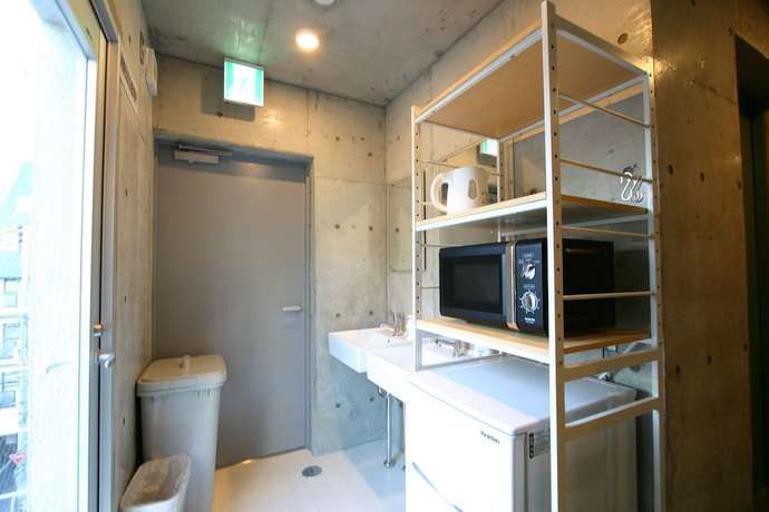 Imagen de los interiores del Hotel Weekly SHO Namba. Foto 17