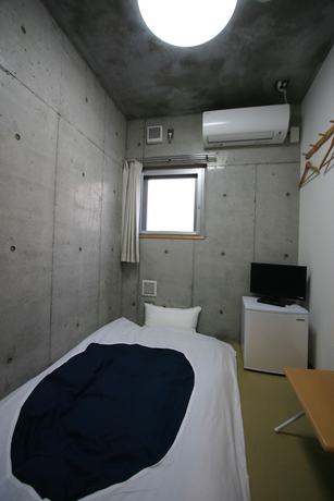 Imagen de la habitación del Hotel Weekly SHO Namba. Foto 14