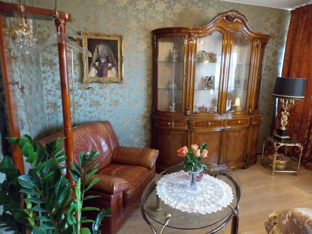 Imagen de la habitación del Hotel Weena House. Foto 12