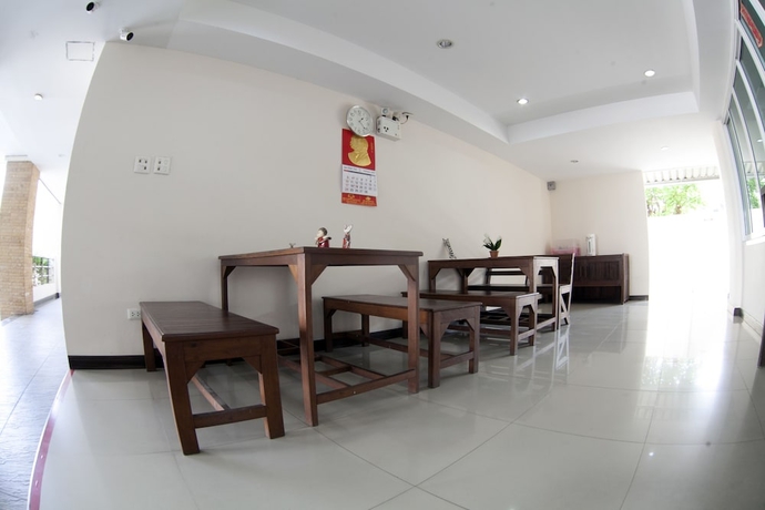 Imagen de los interiores del Hotel Weerawan Place. Foto 18