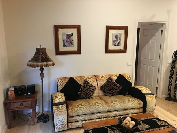 Imagen de la habitación del Hotel Weeroona. Foto 27