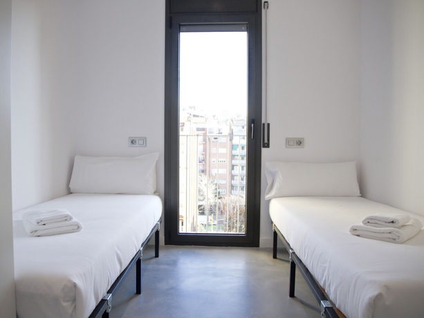 Imagen de la habitación del Hotel Weflating Park Guell. Foto 3