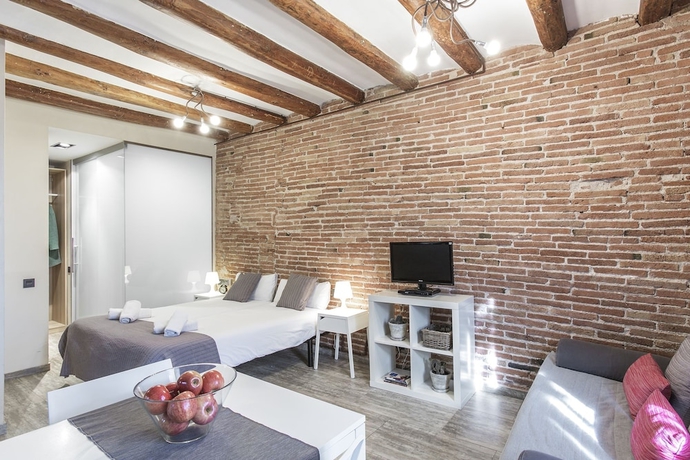 Imagen de la habitación del Hotel Weflating Sants. Foto 15