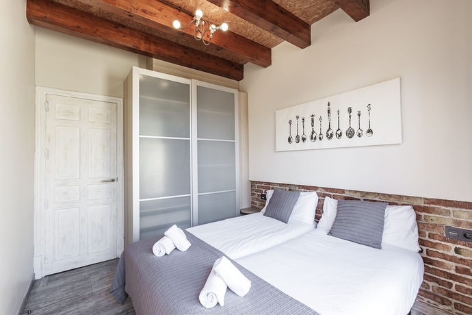 Imagen de la habitación del Hotel Weflating Sants. Foto 18