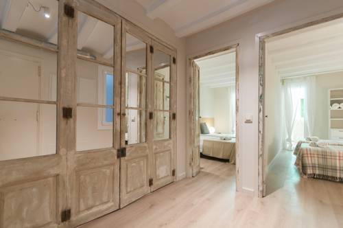 Imagen de la habitación del Hotel Weflating Suites Sant Antoni Market. Foto 8