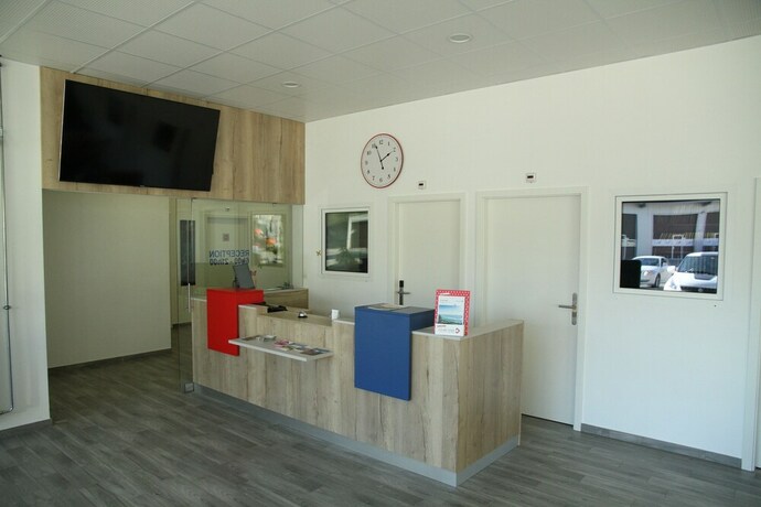 Imagen de los interiores del Hotel Wego, Vuadens. Foto 20