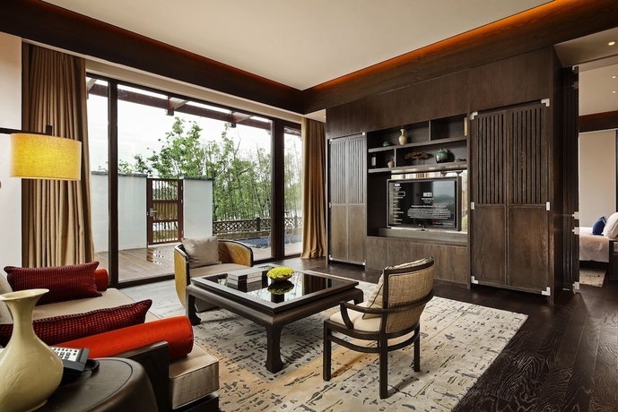Imagen de la habitación del Hotel Wei Retreat Tianmu Lake. Foto 16