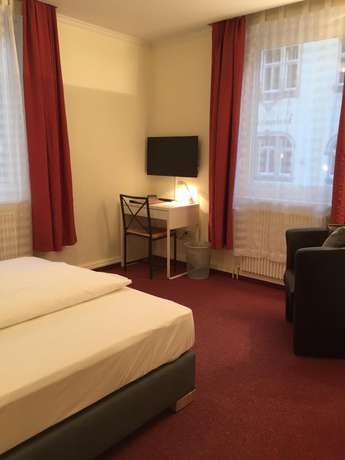 Imagen de la habitación del Hotel Weidenhof, Plettenberg. Foto 13