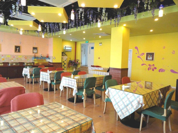 Imagen general del Hotel Weihai Home Inn - Haibin Road. Foto 1