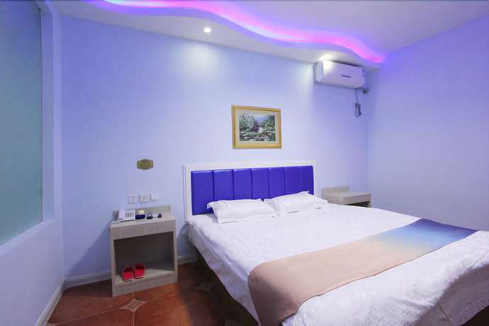 Imagen de la habitación del Hotel Weihai Mediterranean. Foto 6