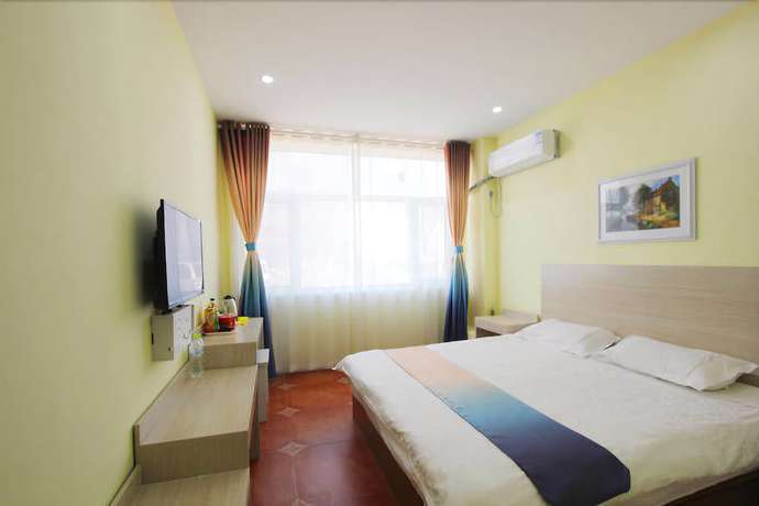 Imagen de la habitación del Hotel Weihai Mediterranean. Foto 14