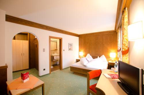 Imagen de la habitación del Hotel Weihrerhof. Foto 11