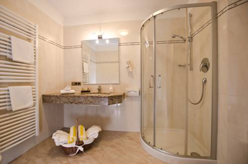 Imagen de la habitación del Hotel Weihrerhof. Foto 14