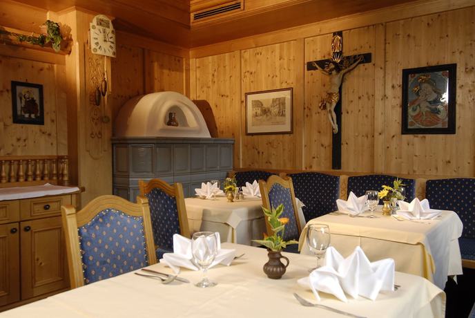 Imagen del bar/restaurante del Hotel Weiler, Obertilliach. Foto 6