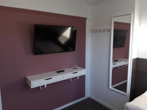 Imagen de la habitación del Hotel Weinert. Foto 11
