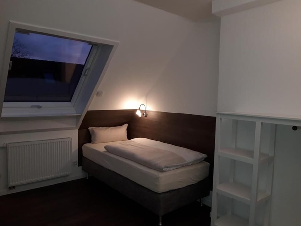 Imagen de la habitación del Hotel Weinert. Foto 13