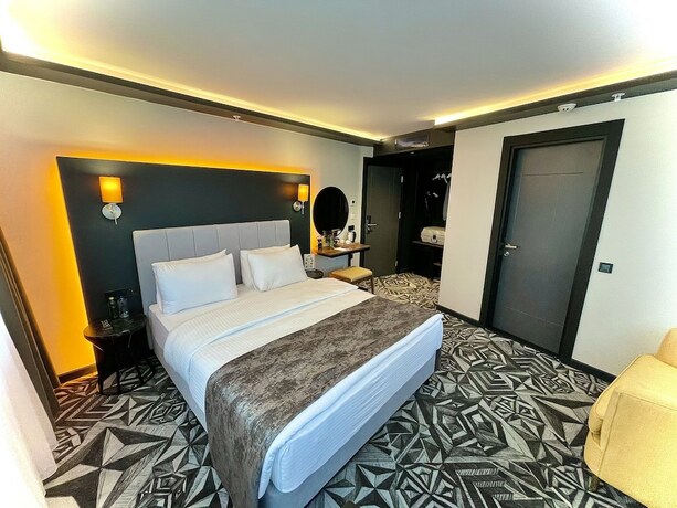 Imagen de la habitación del Hotel Weingart Istanbul. Foto 21