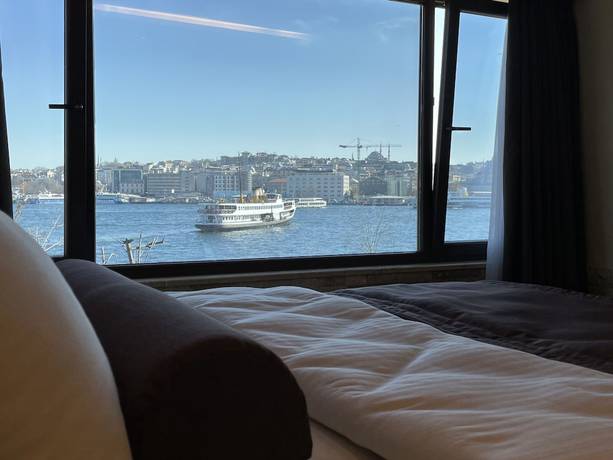 Imagen de la habitación del Hotel Weingart Port Hotel. Foto 2