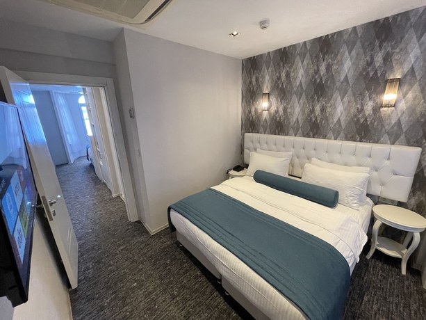 Imagen de la habitación del Hotel Weingart Seaside. Foto 5
