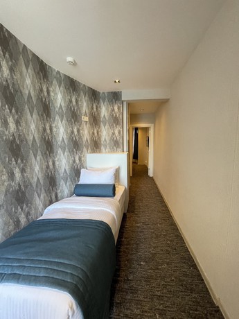 Imagen de la habitación del Hotel Weingart Seaside. Foto 7