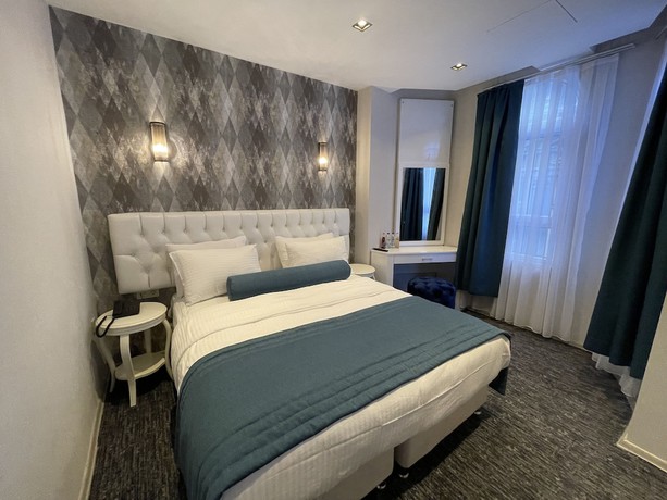 Imagen de la habitación del Hotel Weingart Seaside. Foto 8